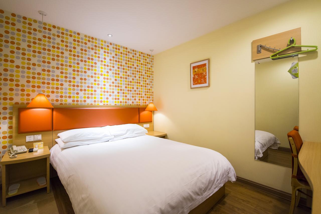 Home Inn Shanghai Railway Station North Square Екстериор снимка